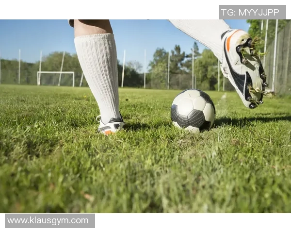 安定足球：探索足球运动在社会和谐与心理健康中的积极作用与影响